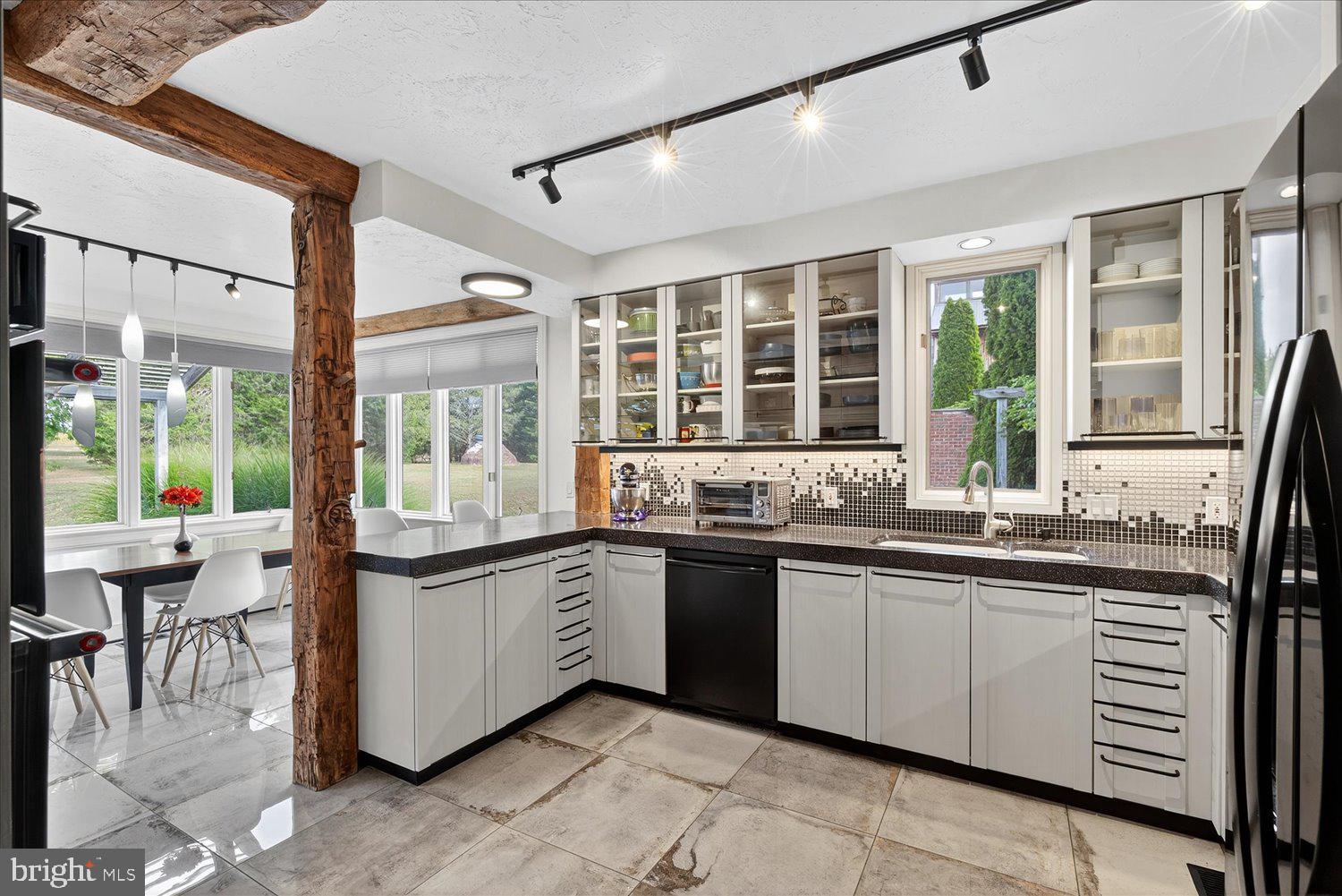 NONE, RURAL - Residential