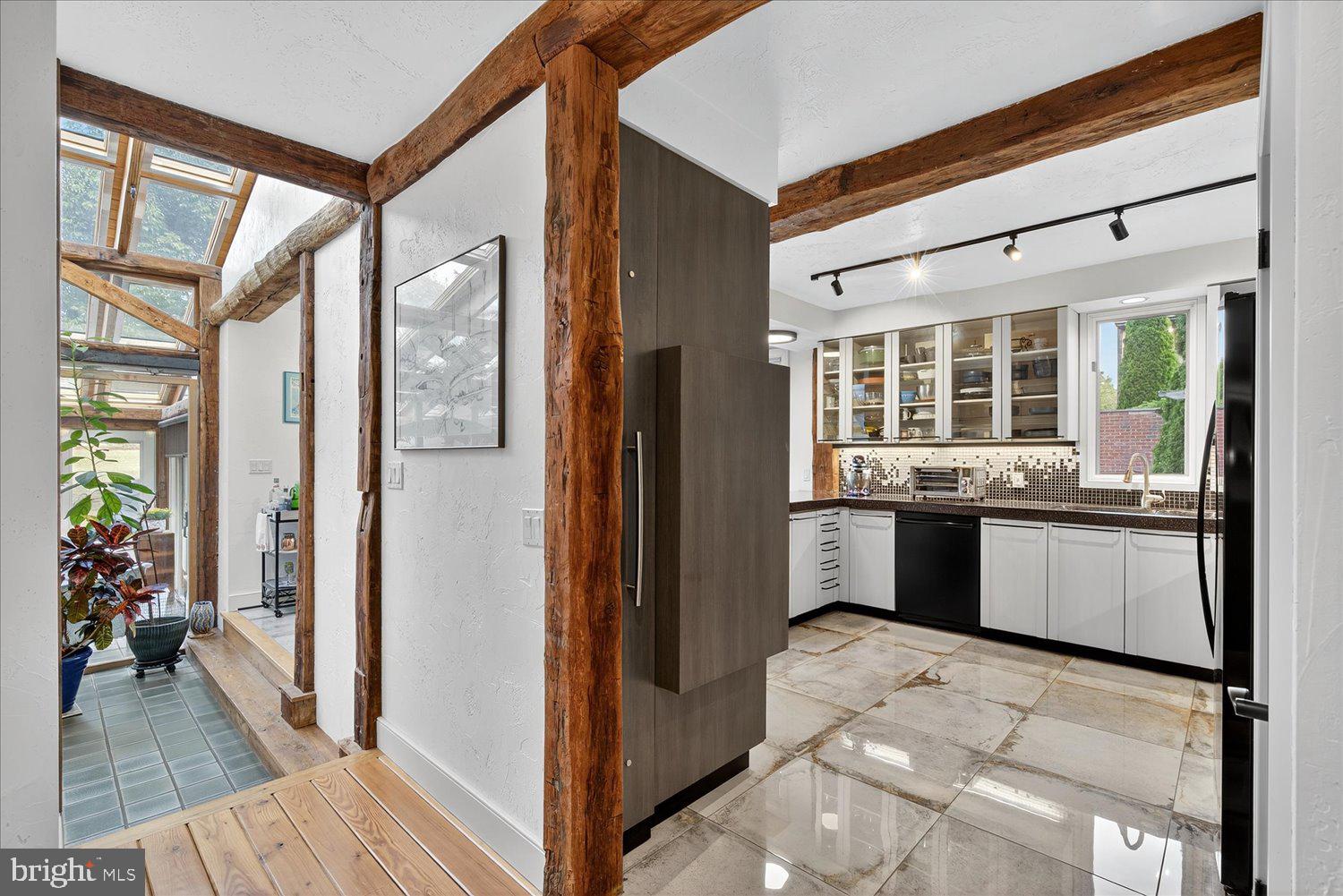 NONE, RURAL - Residential