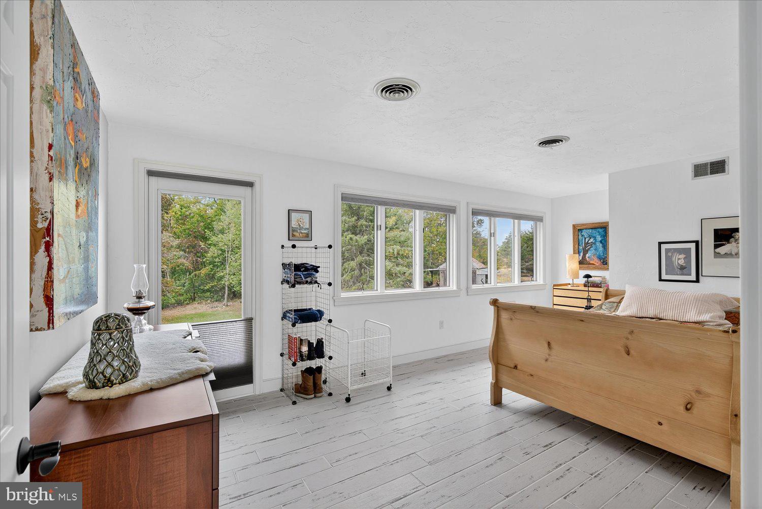 NONE, RURAL - Residential