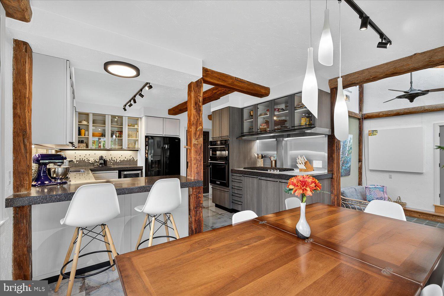 NONE, RURAL - Residential