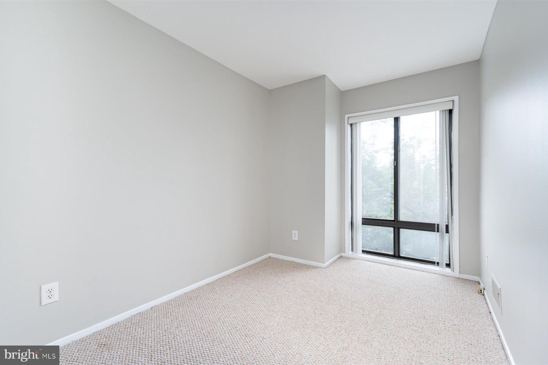 CLUBSIDE - Residential