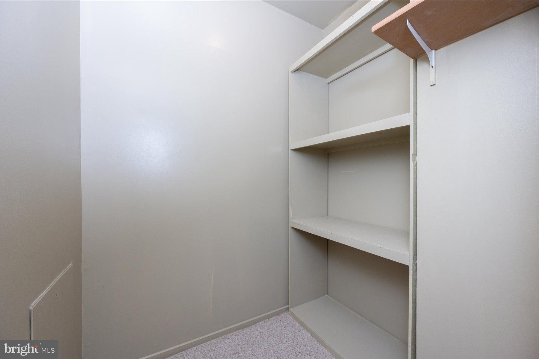 CLUBSIDE - Residential