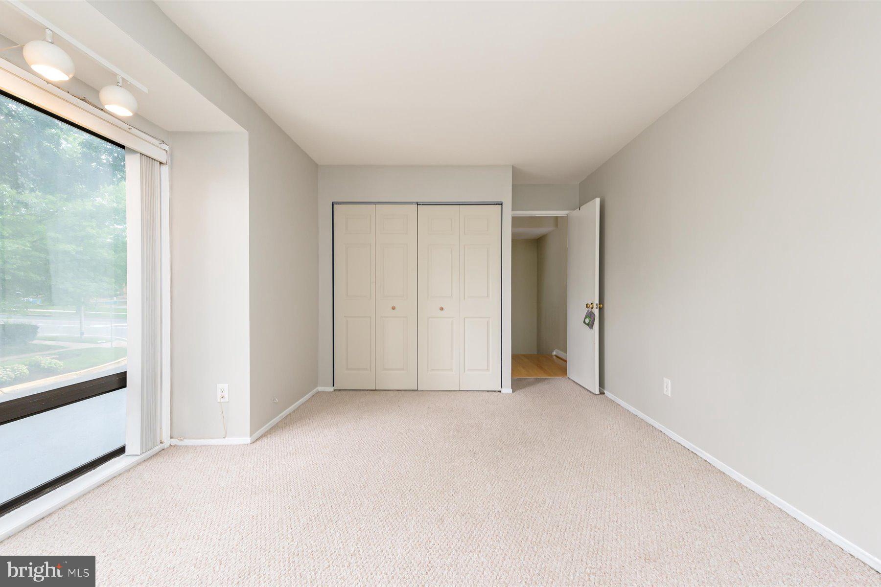 CLUBSIDE - Residential