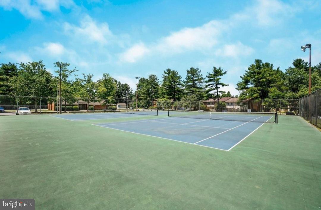 CLUBSIDE - Residential