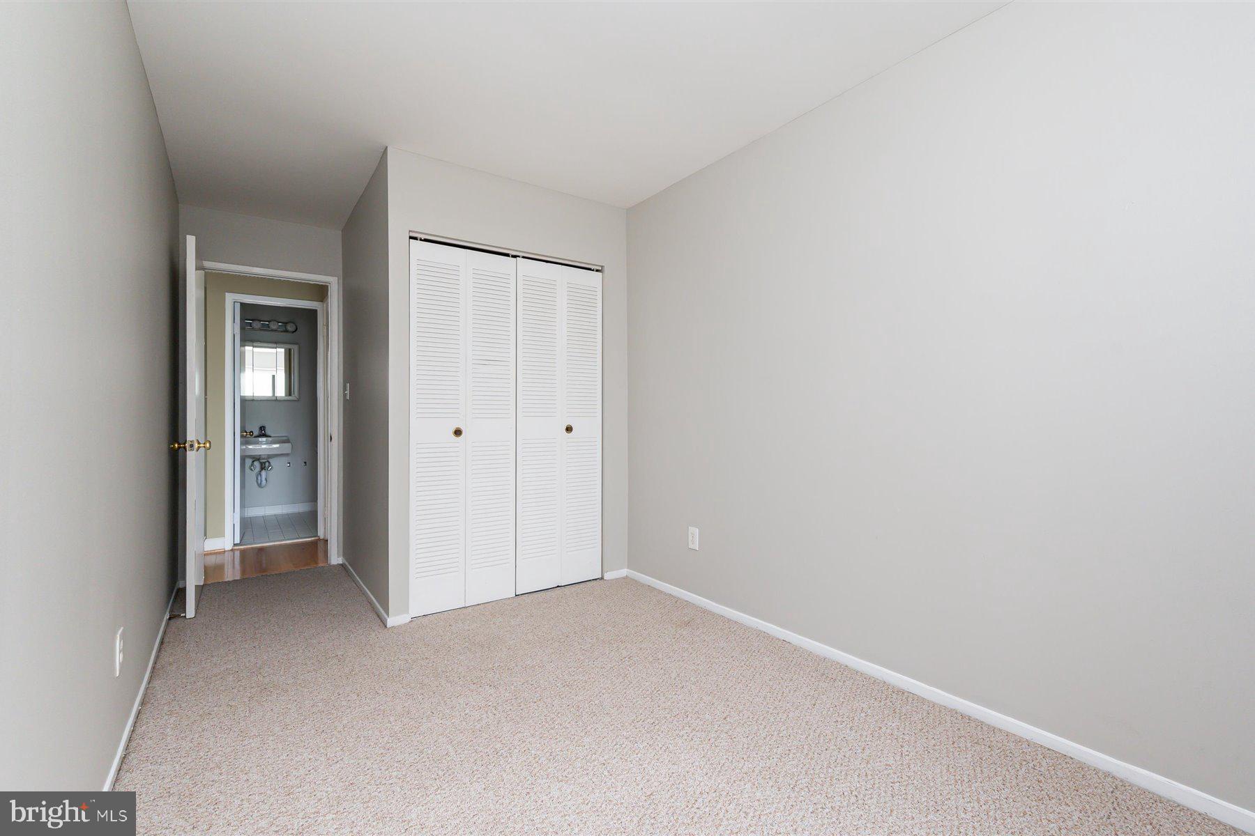 CLUBSIDE - Residential