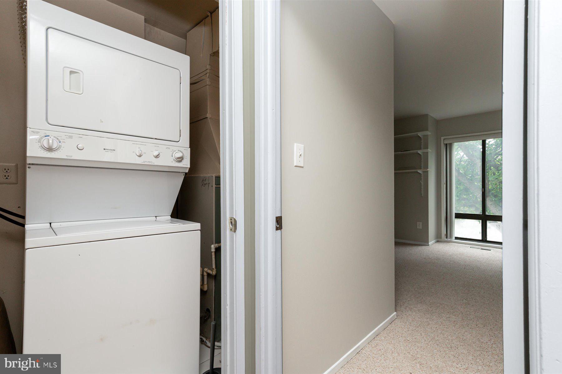 CLUBSIDE - Residential