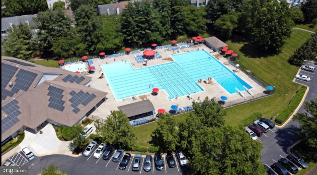 CLUBSIDE - Residential