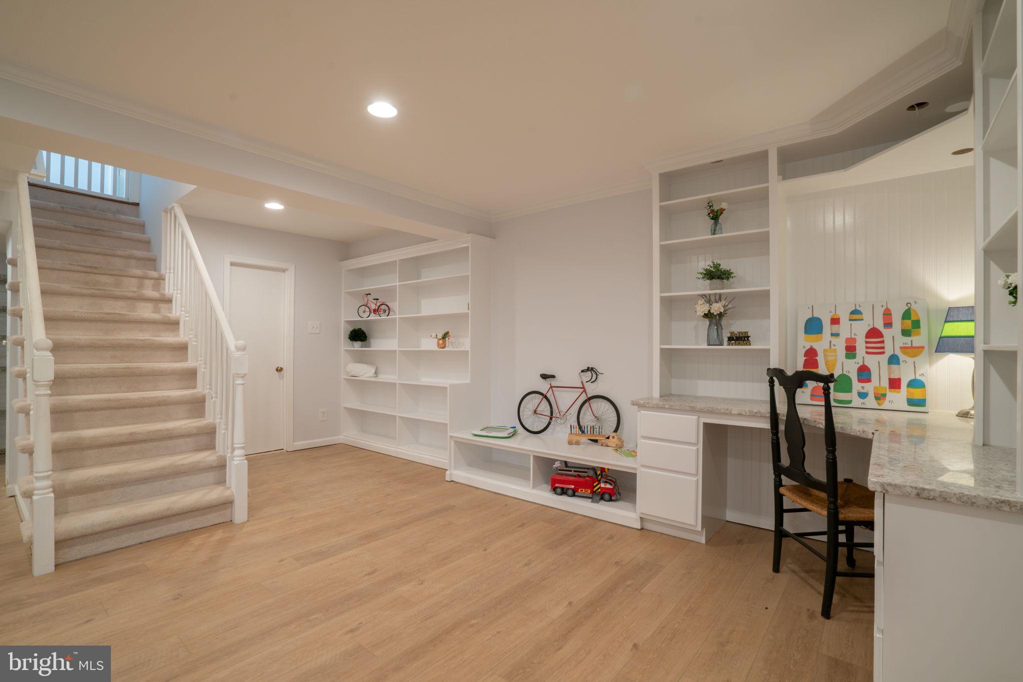 TANGLEWOOD - Residential