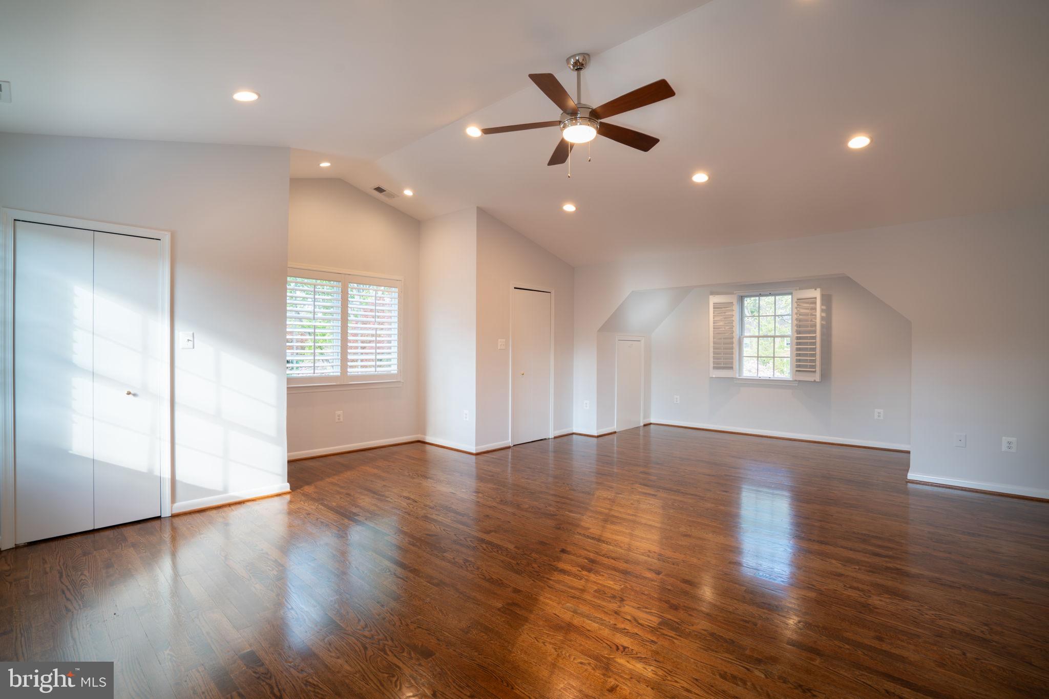 TANGLEWOOD - Residential