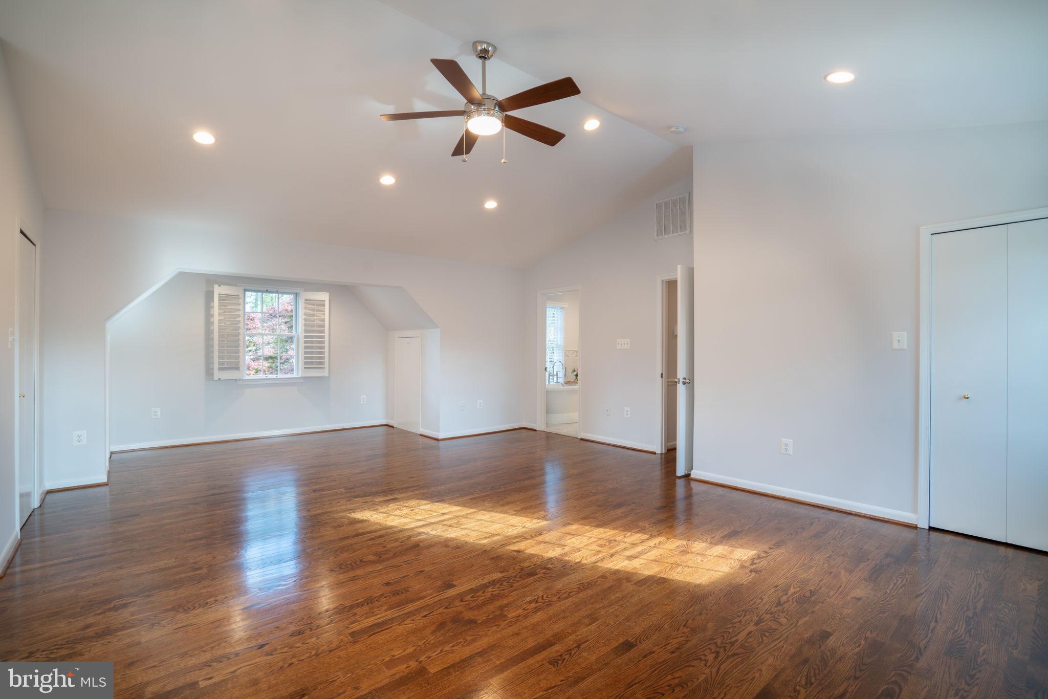 TANGLEWOOD - Residential