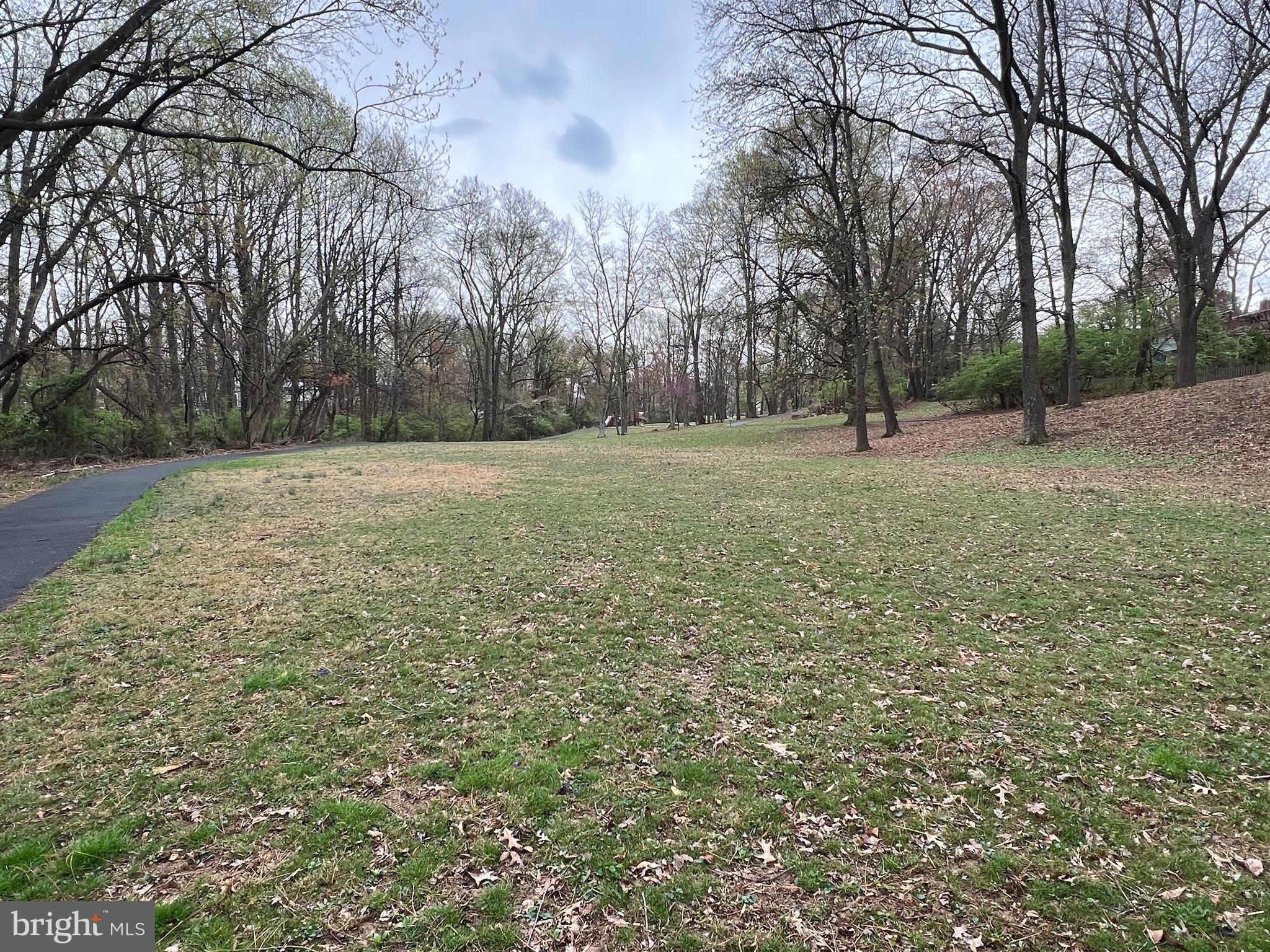 TANGLEWOOD - Residential