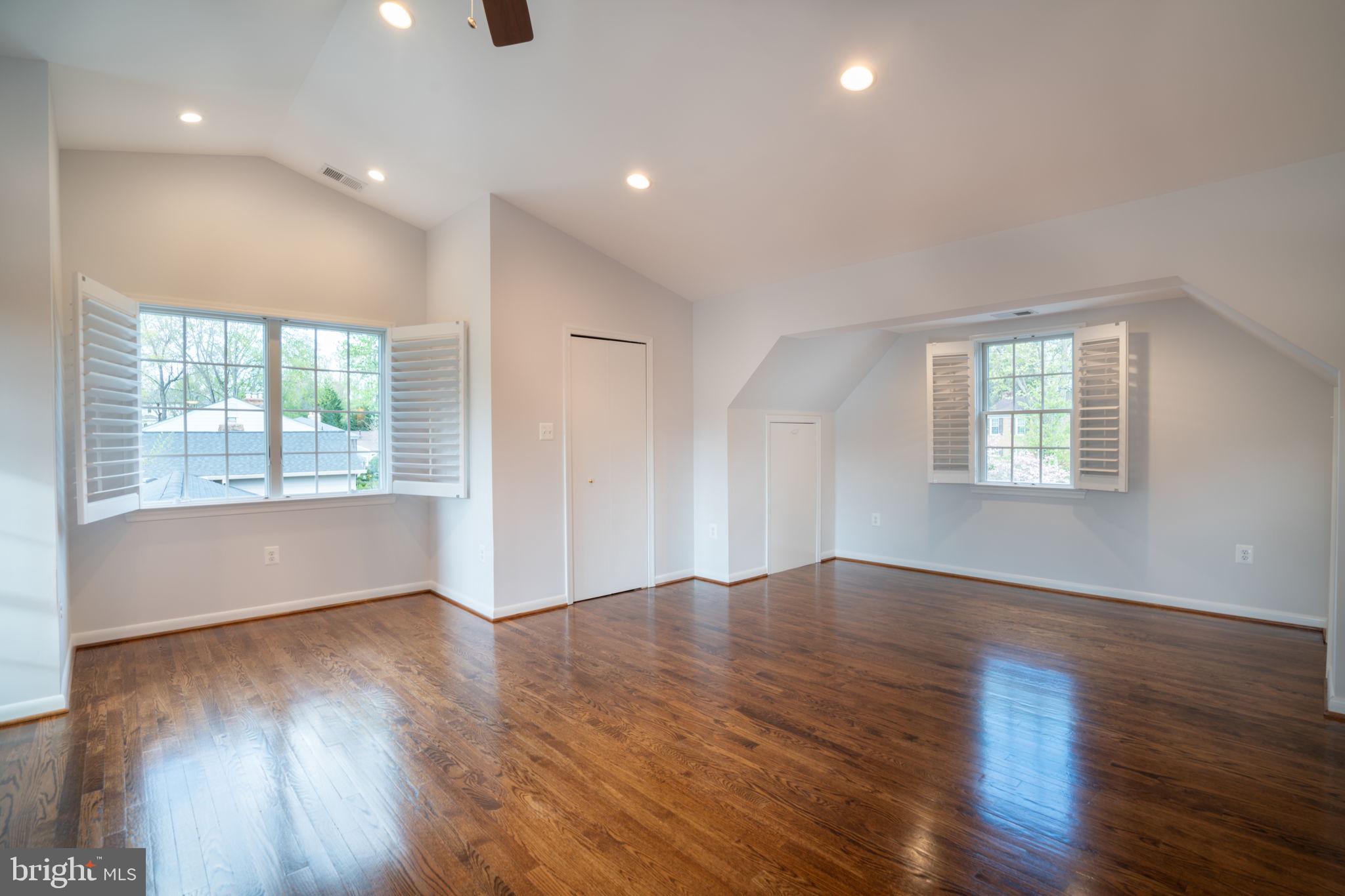 TANGLEWOOD - Residential