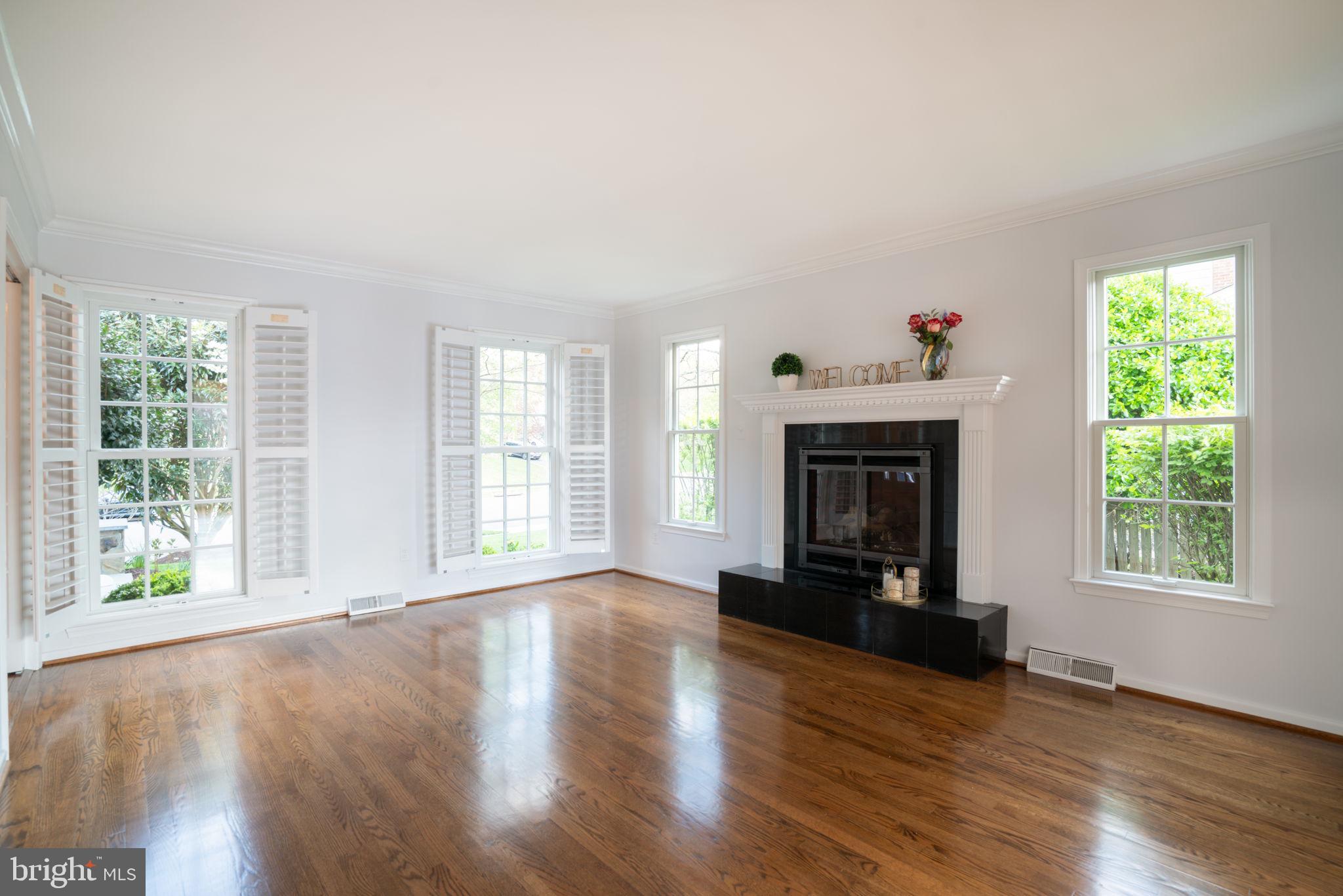 TANGLEWOOD - Residential