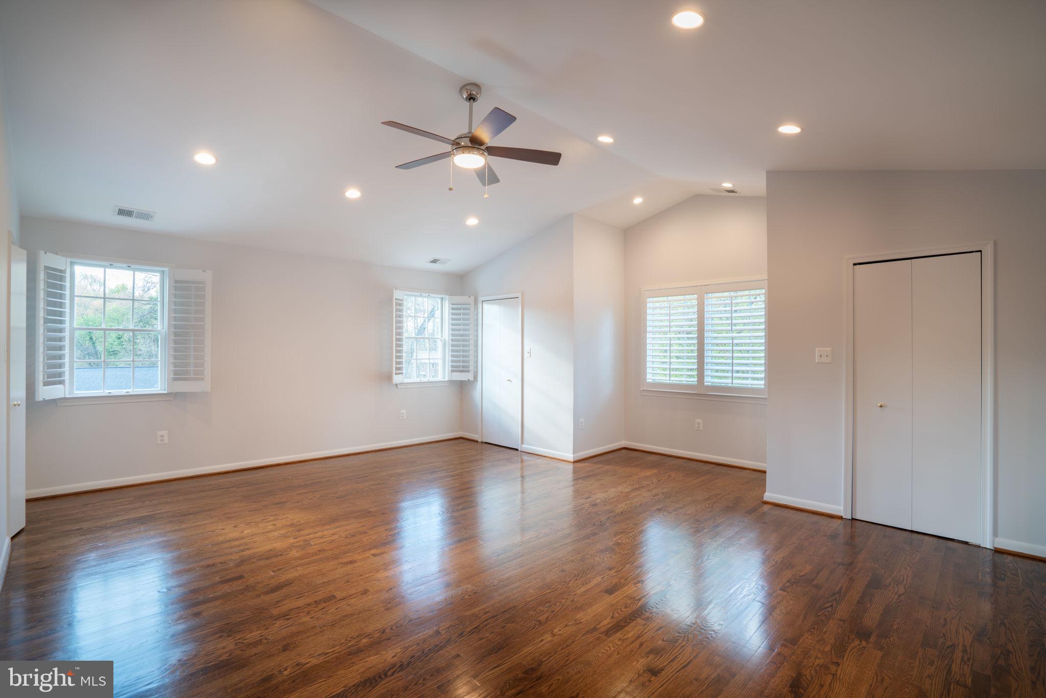 TANGLEWOOD - Residential