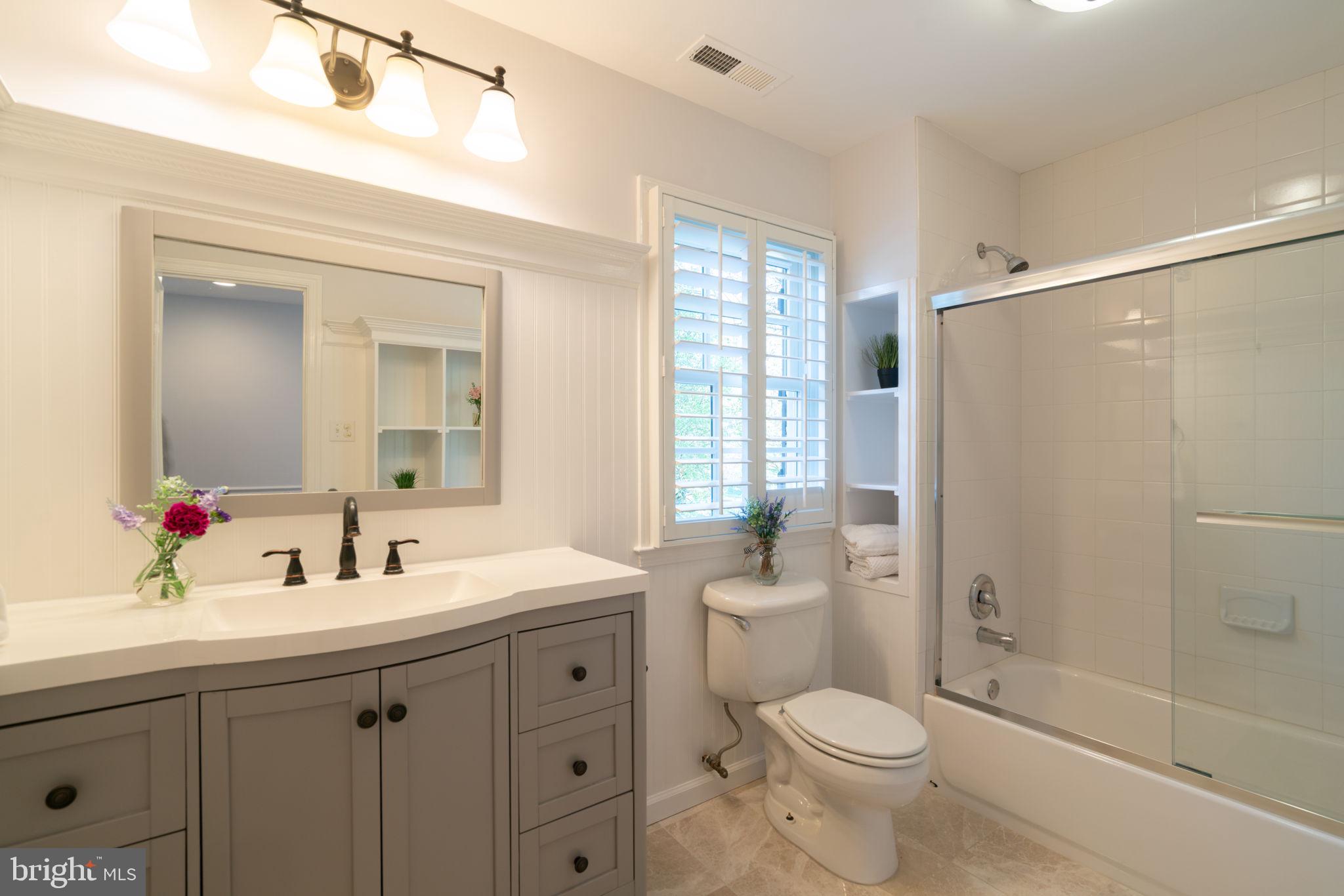 TANGLEWOOD - Residential