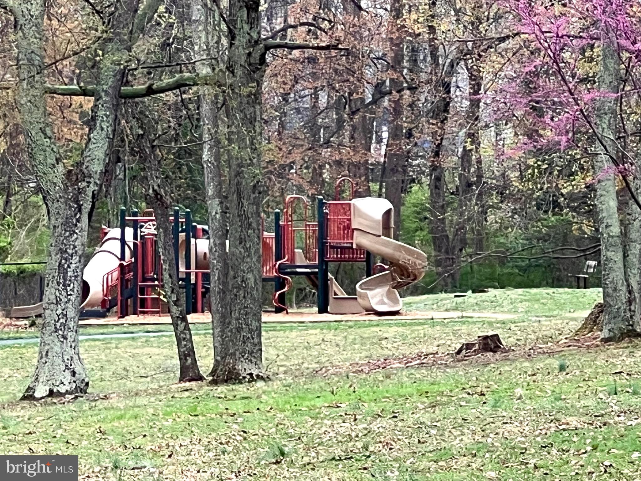 TANGLEWOOD - Residential