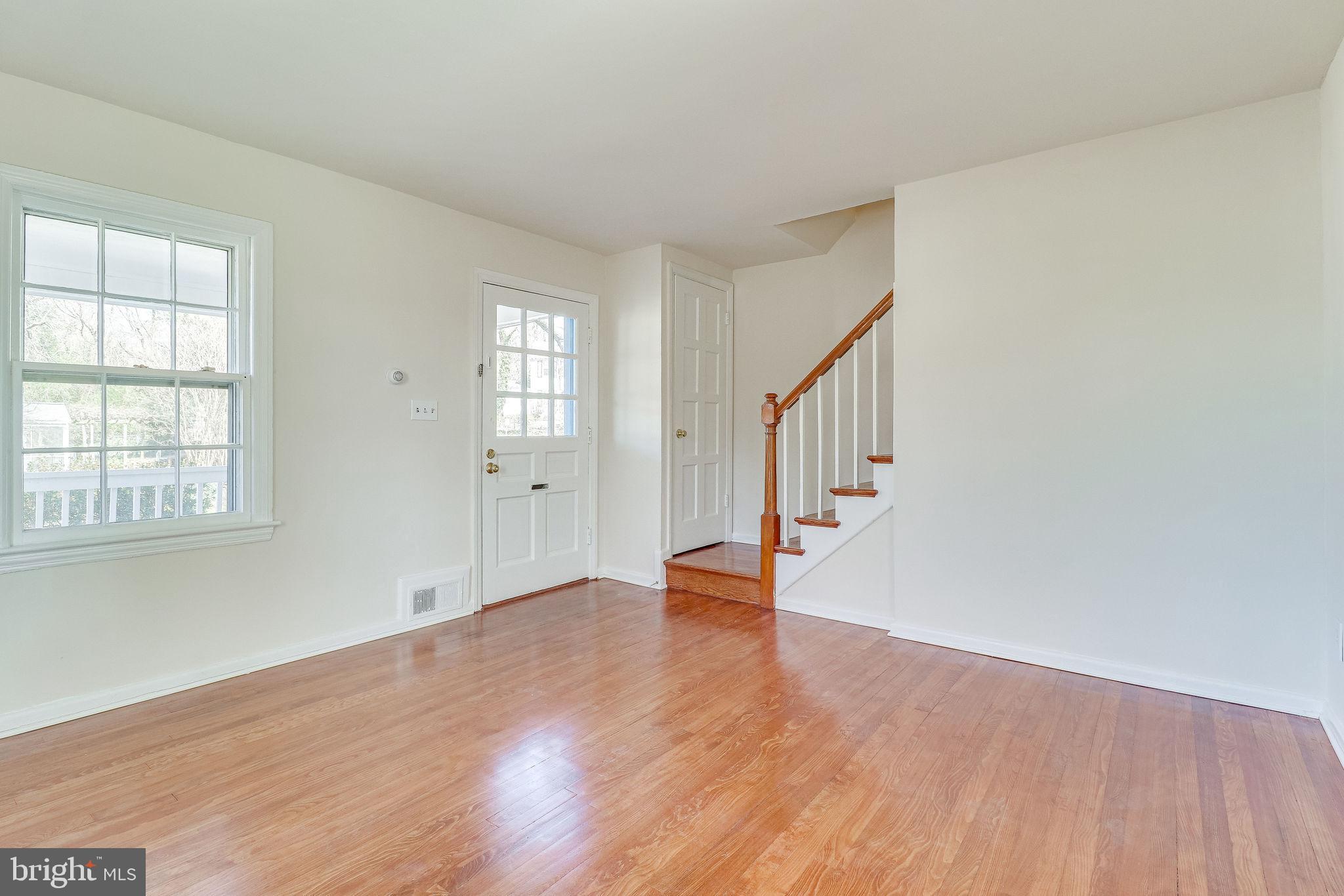 JEFFERSON MANOR - Residential