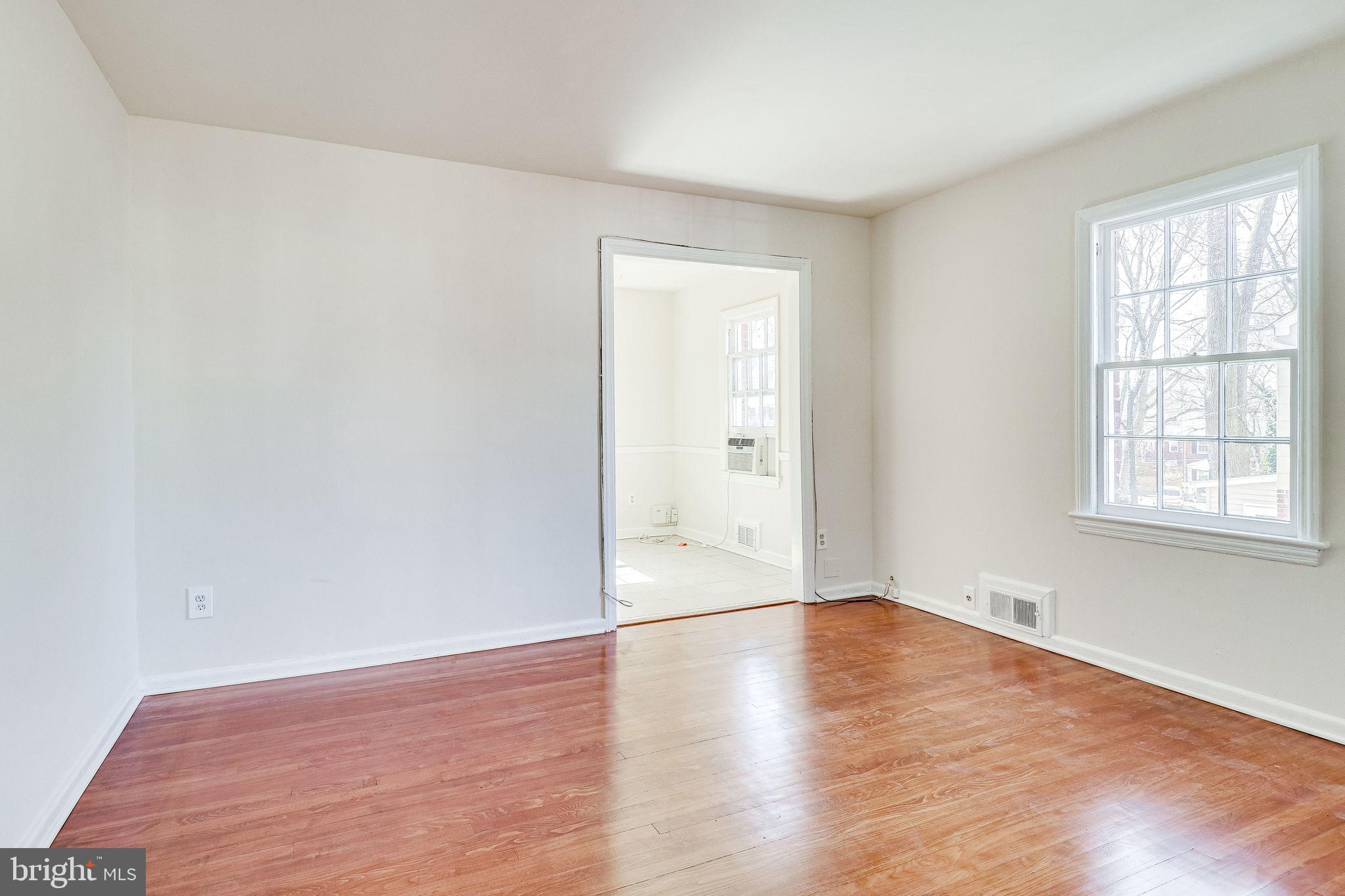 JEFFERSON MANOR - Residential