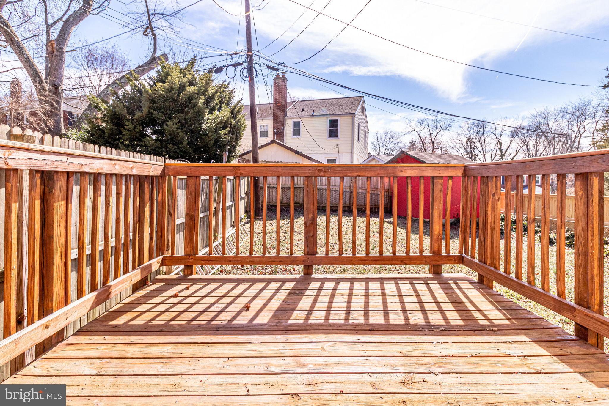 JEFFERSON MANOR - Residential