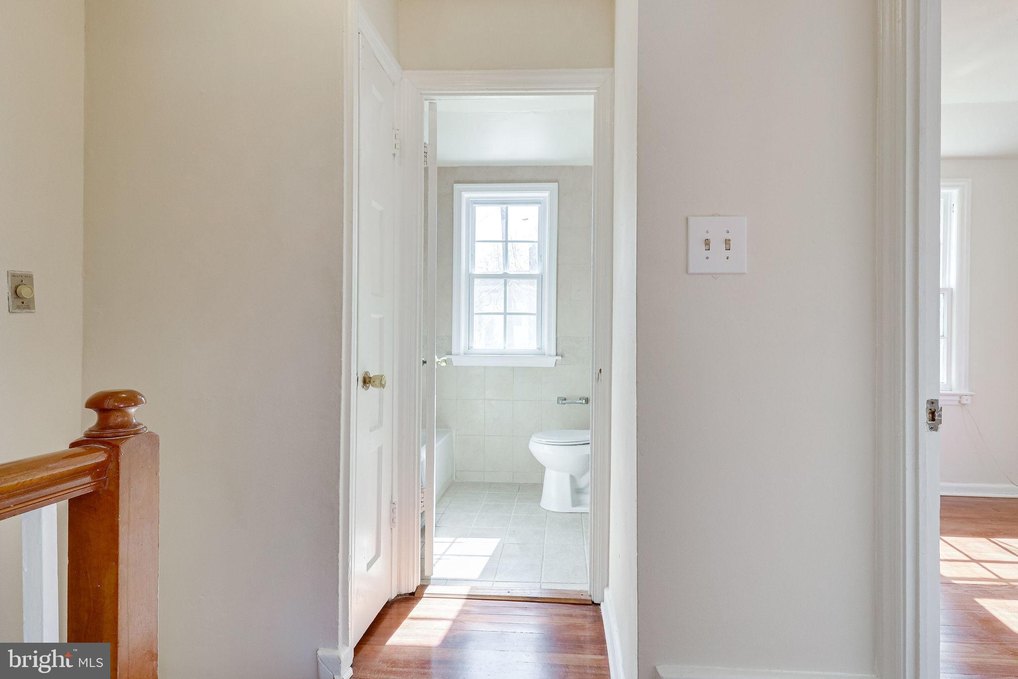 JEFFERSON MANOR - Residential