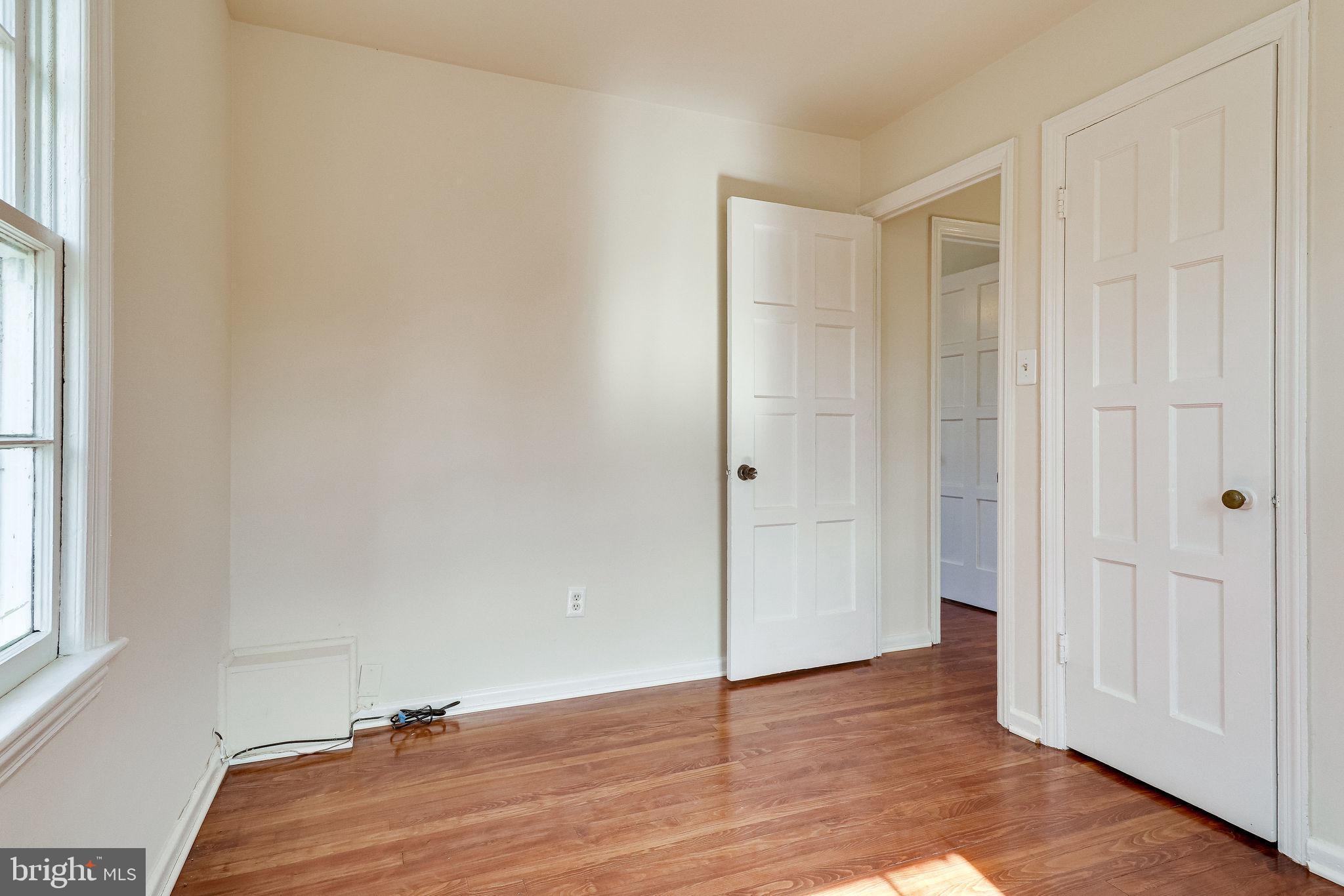 JEFFERSON MANOR - Residential