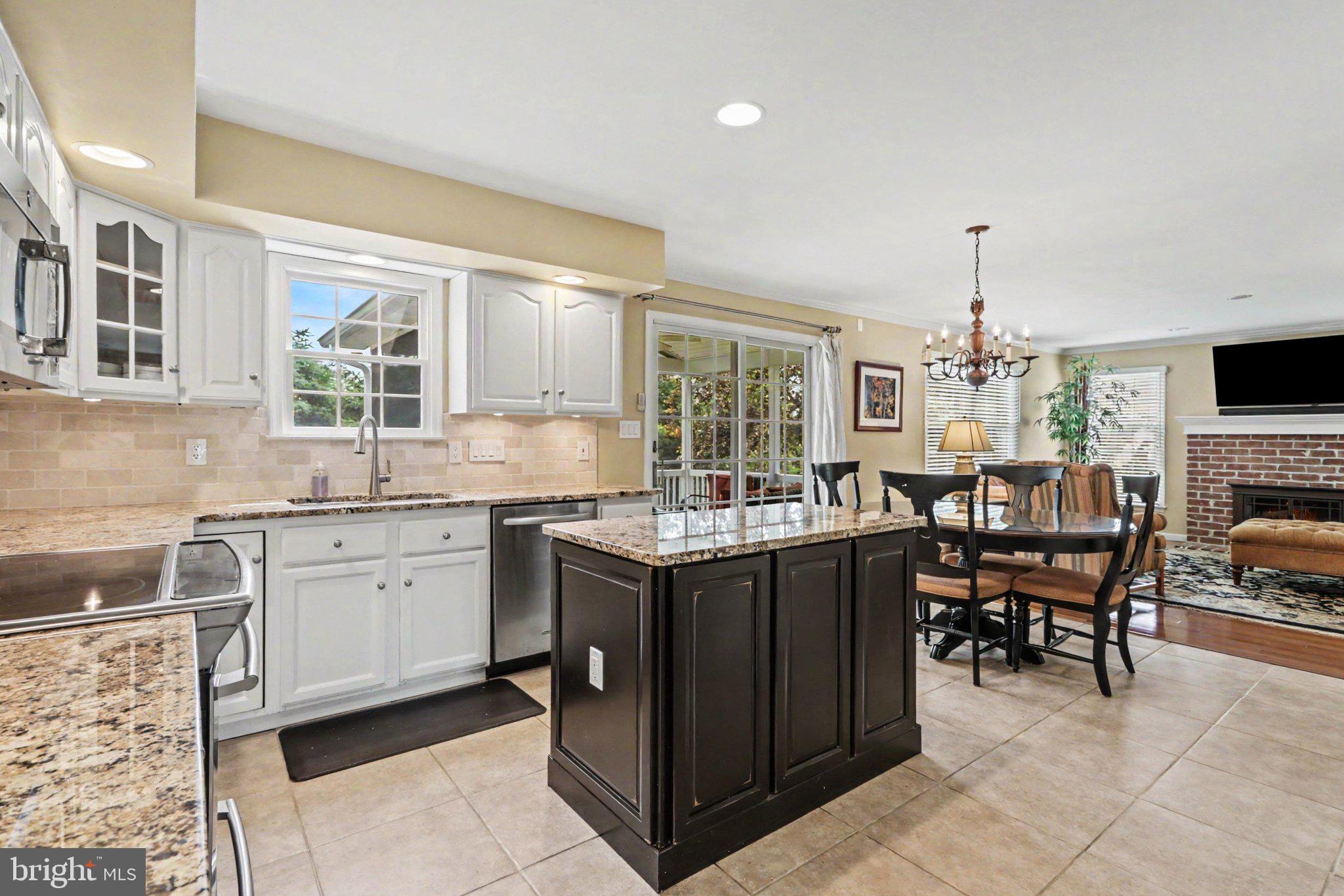 2205 WYNNWOOD COURT
