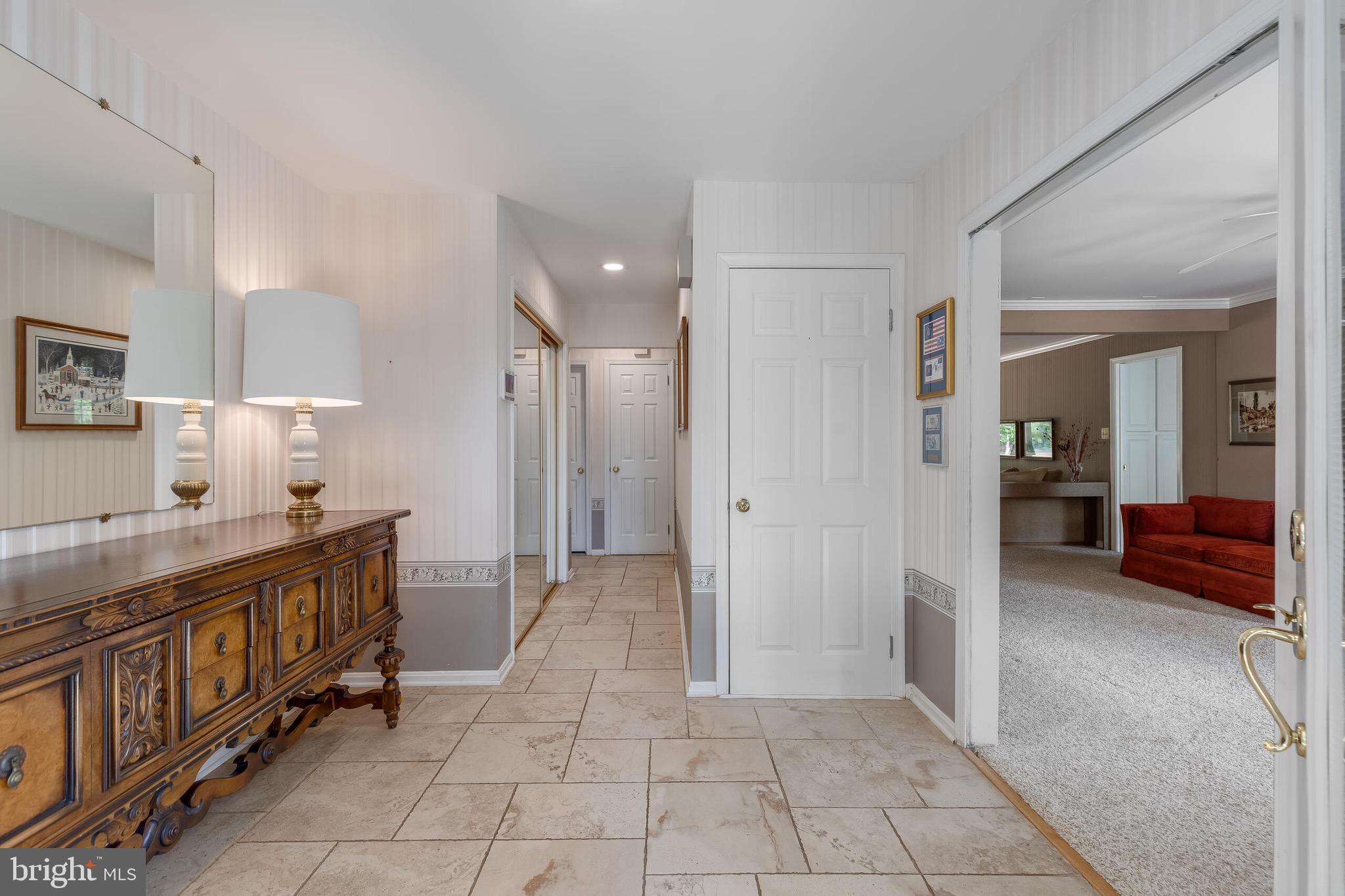 1601 MARY ELLEN COURT
