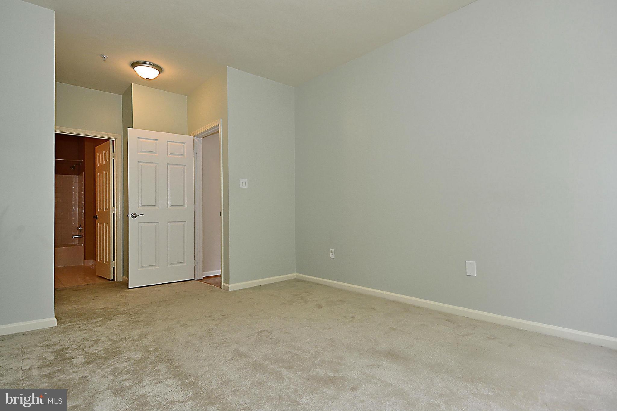 CHANCERY OF KINGSTOWNE - Residential