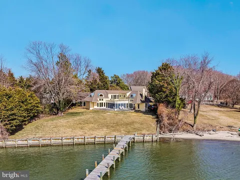 1601 Cliff Drive, Edgewater, MD 21037 - MLS#: MDAA2107092