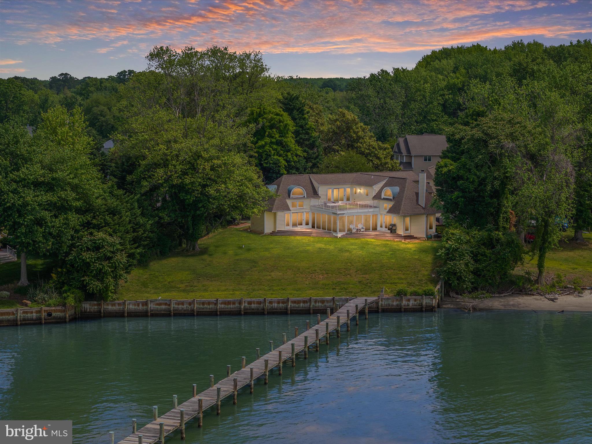 CLOVERLEA - Residential