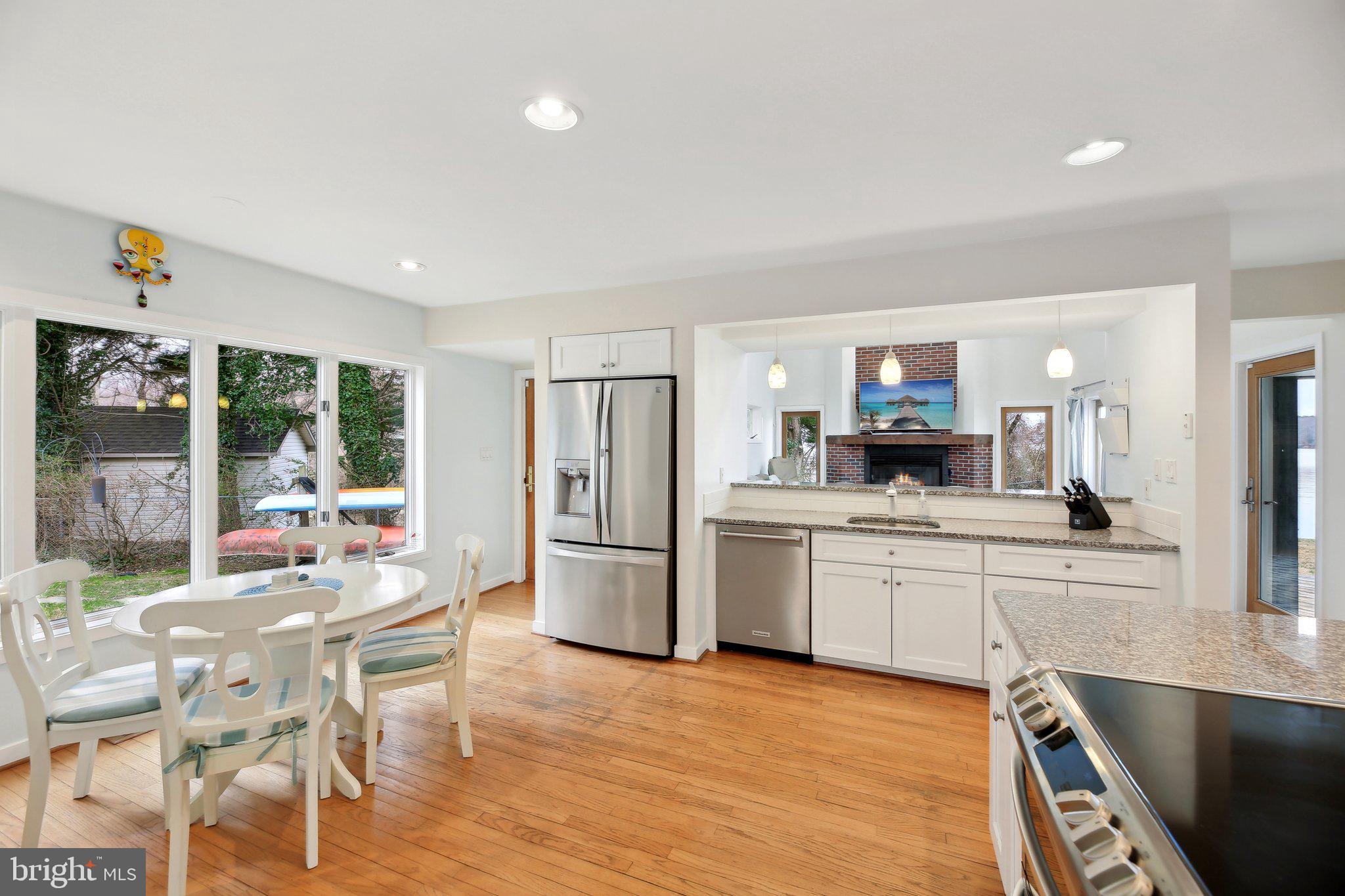 CLOVERLEA - Residential