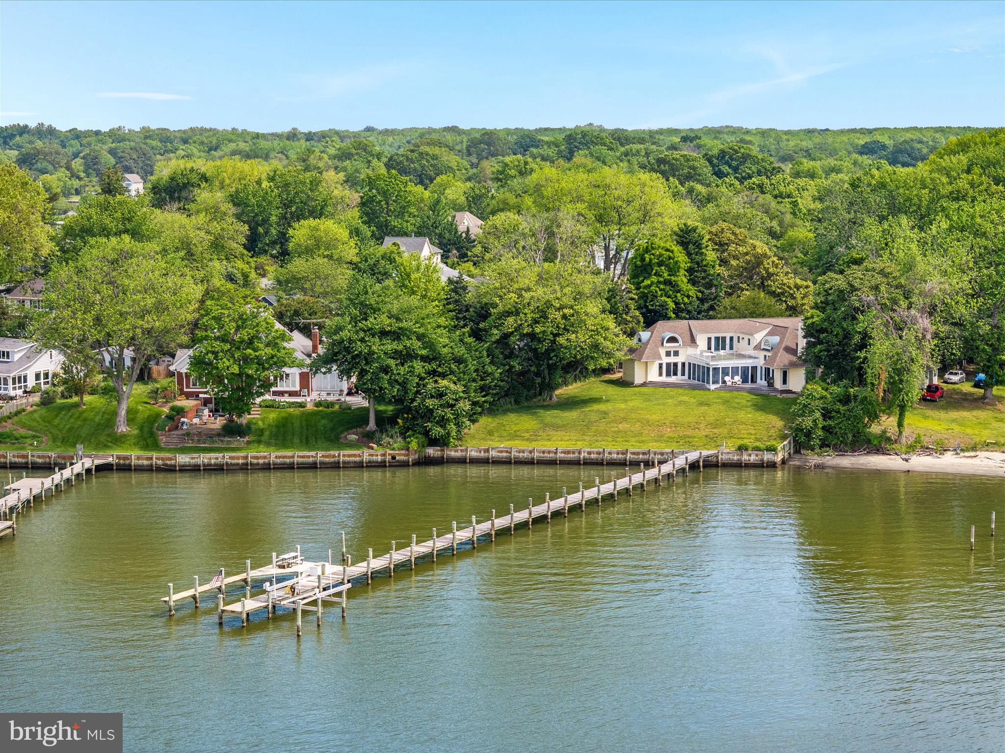 CLOVERLEA - Residential