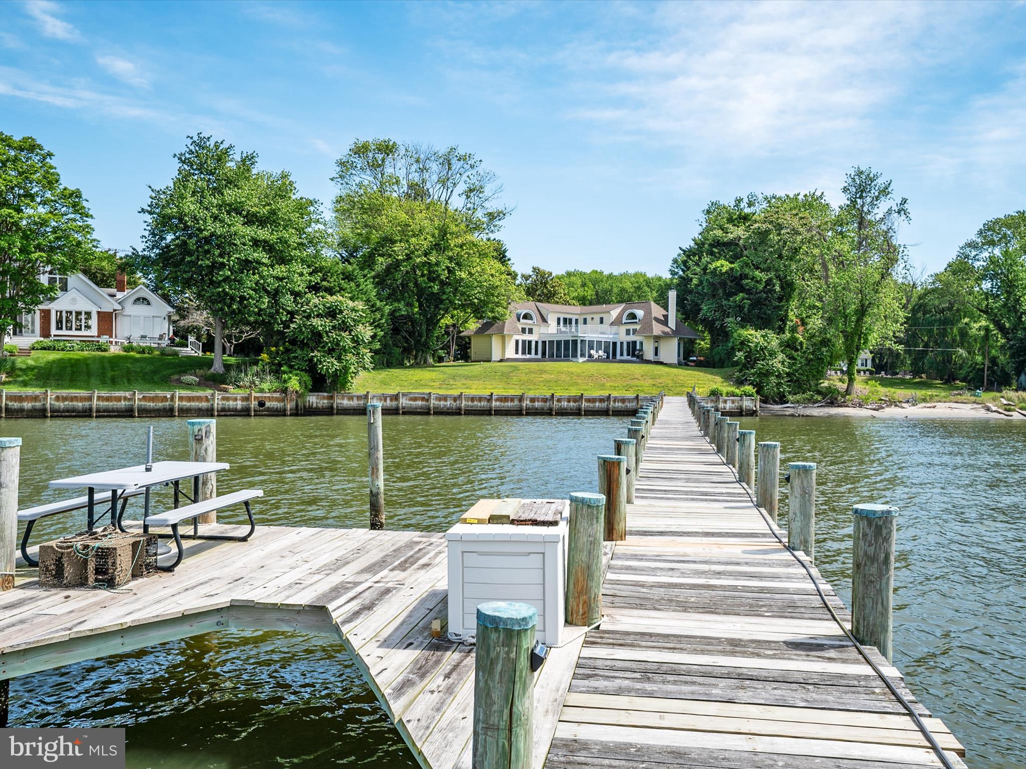 CLOVERLEA - Residential