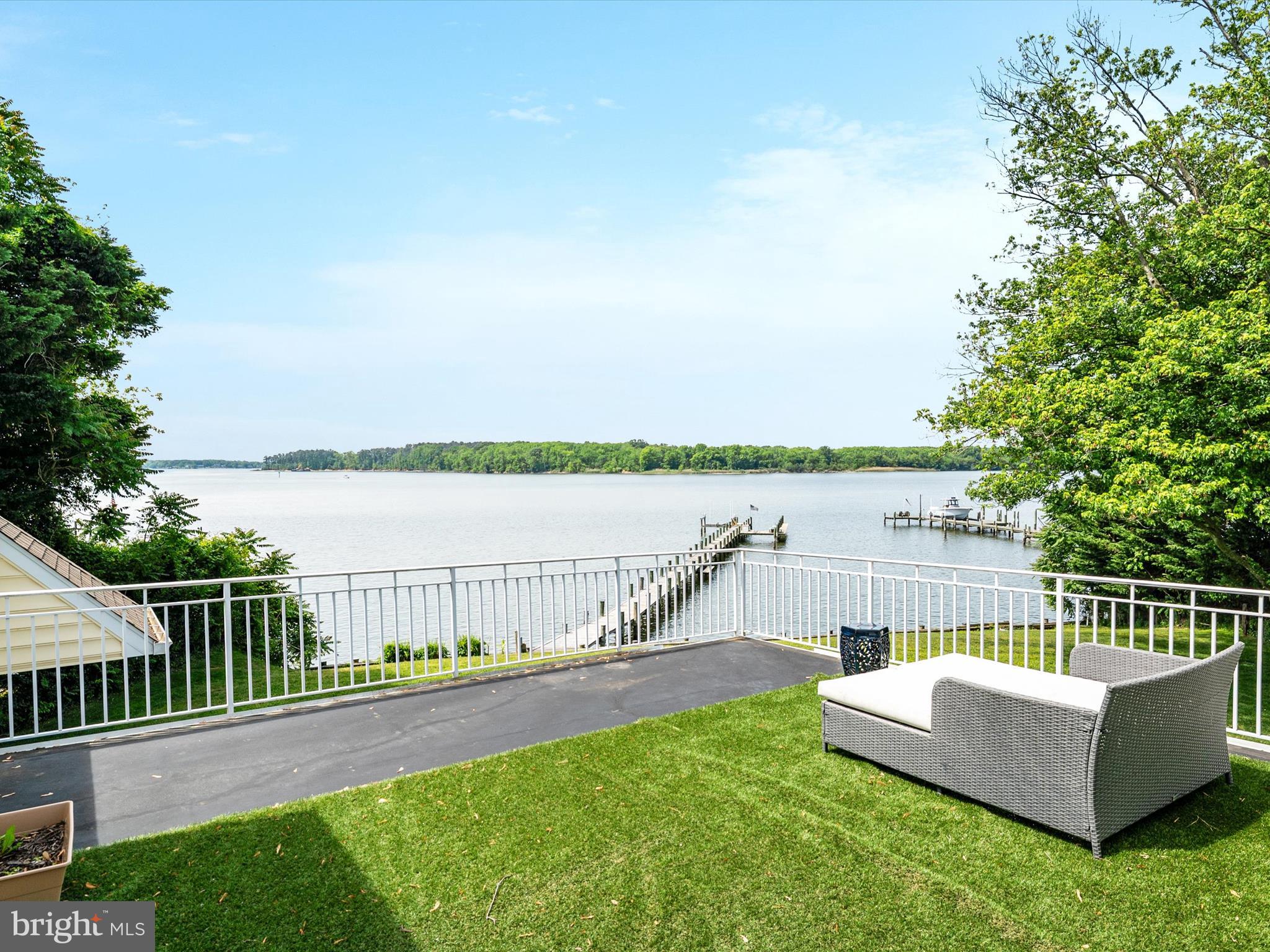 CLOVERLEA - Residential