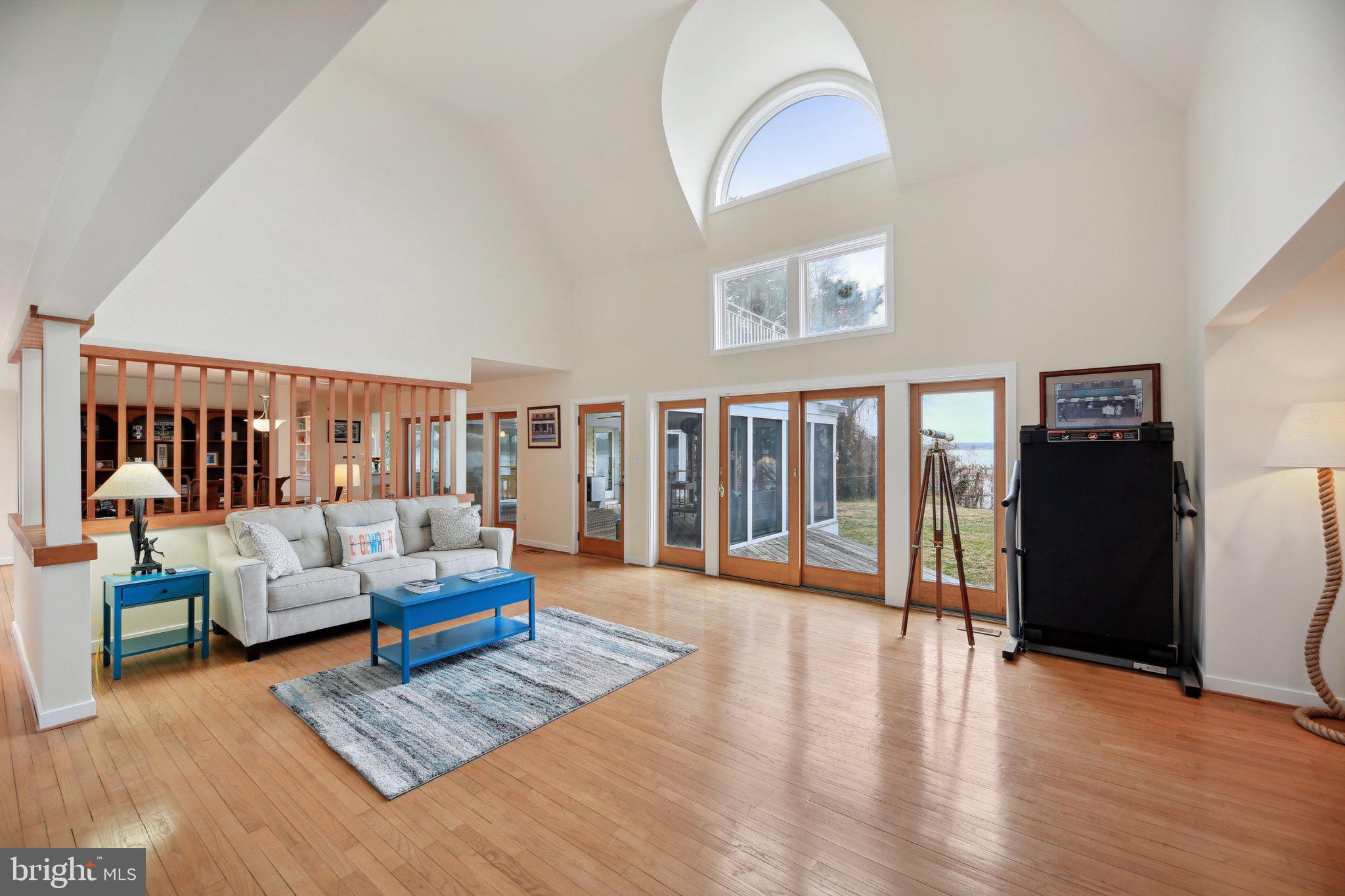 CLOVERLEA - Residential