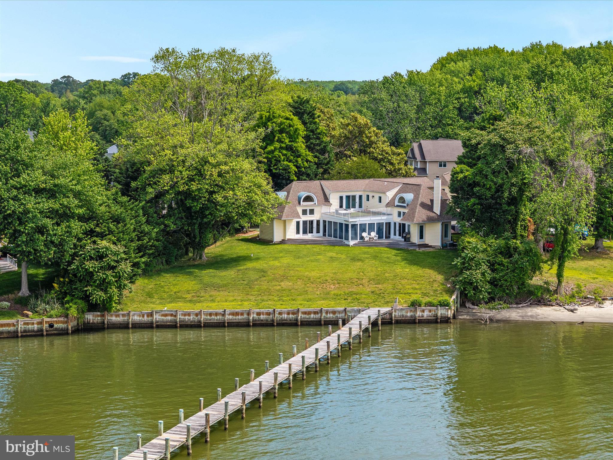CLOVERLEA - Residential