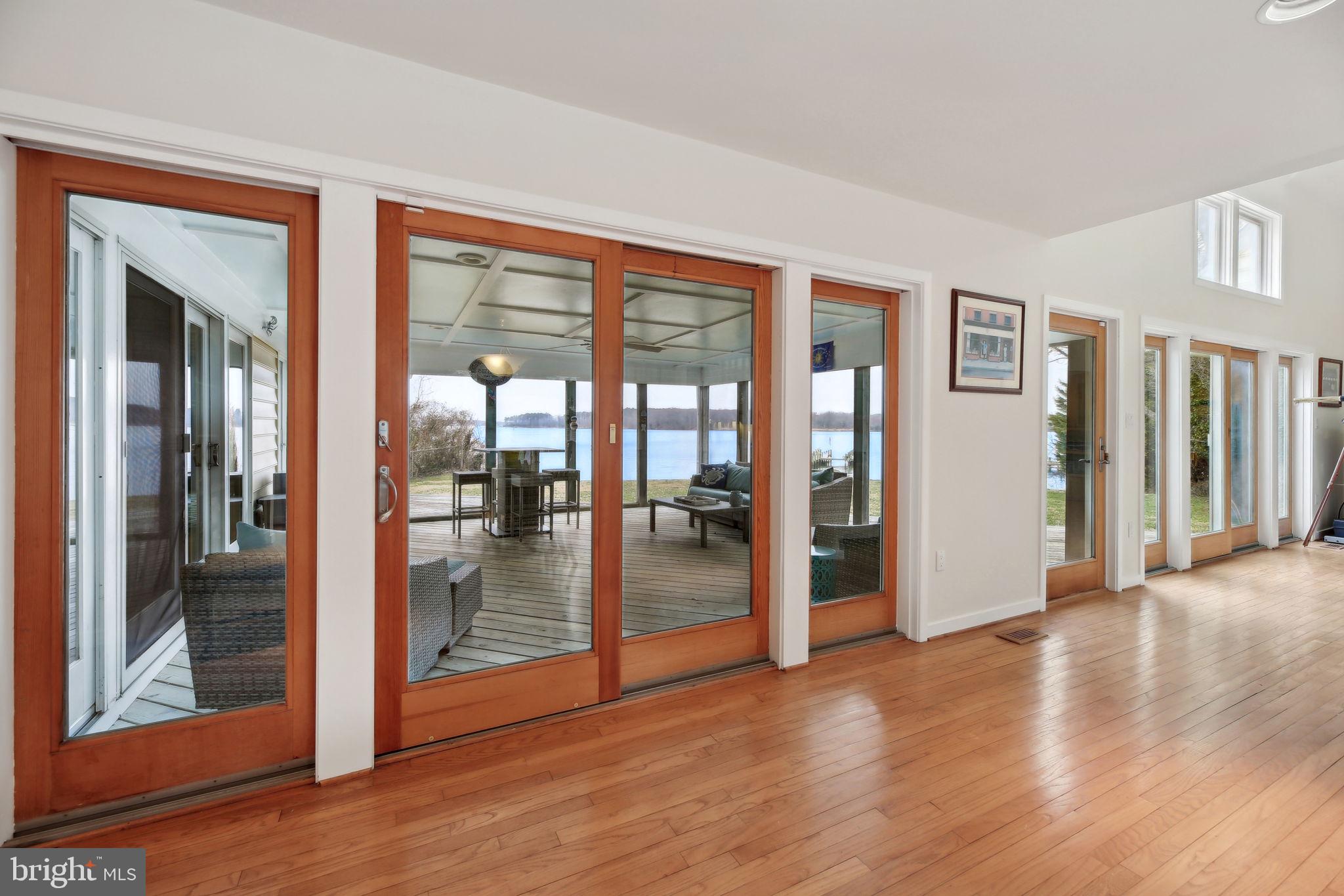 CLOVERLEA - Residential