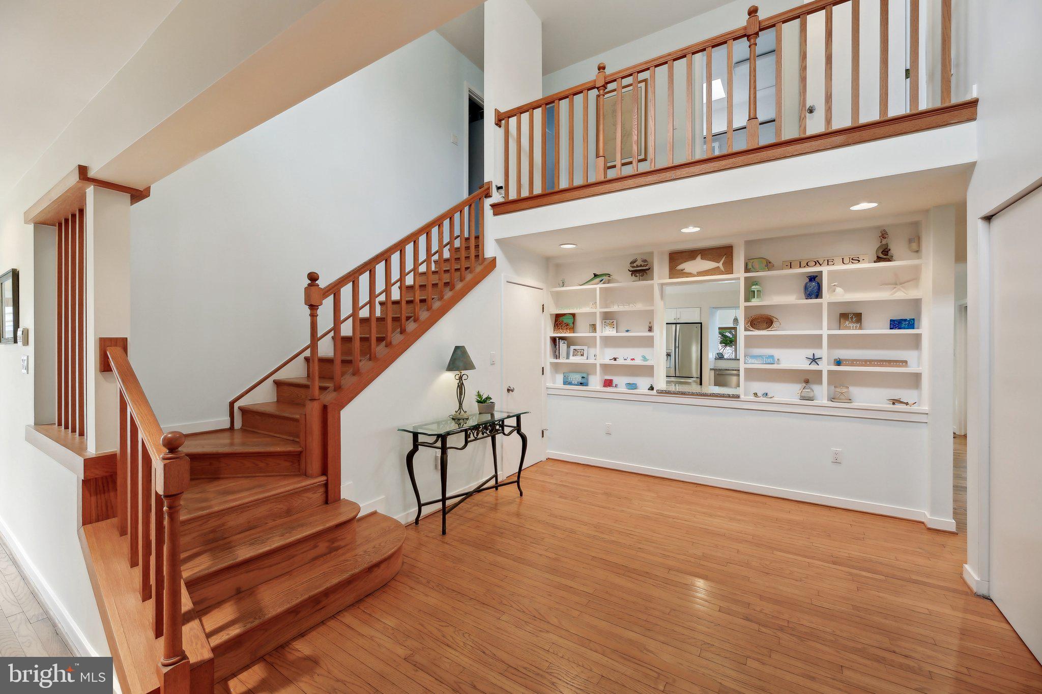 CLOVERLEA - Residential