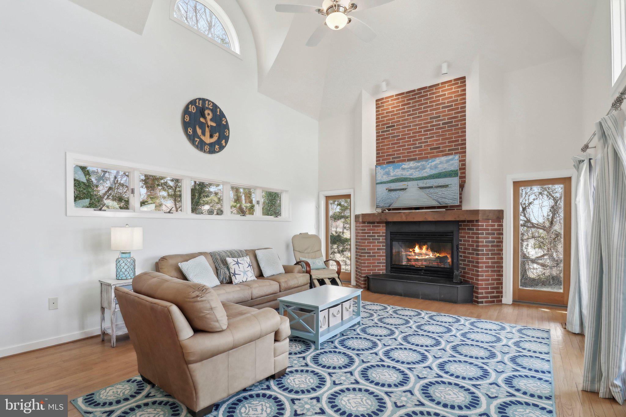 CLOVERLEA - Residential