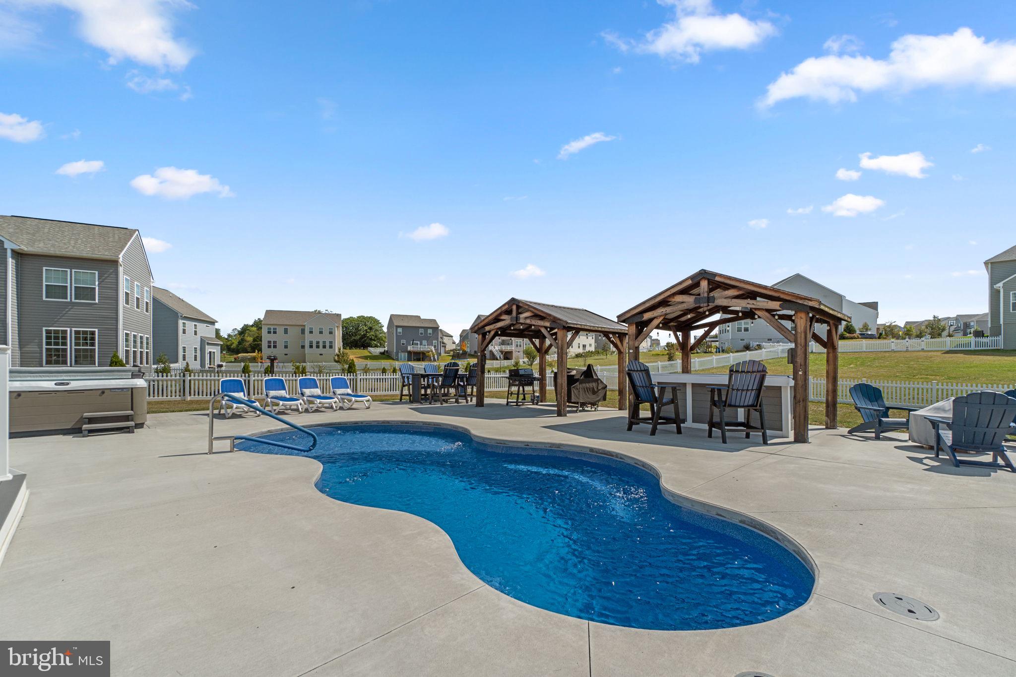 18118 PETWORTH CIRCLE