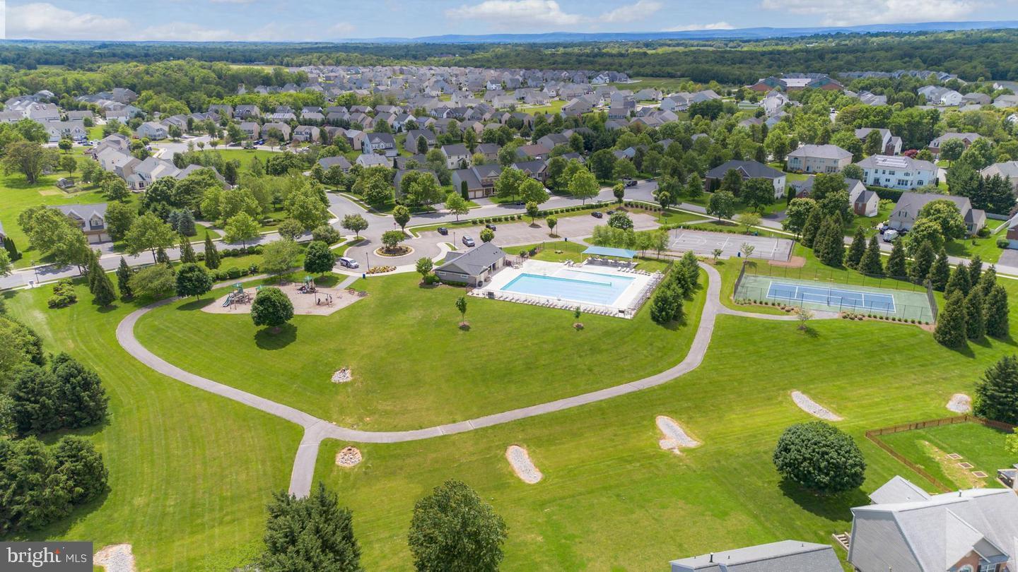 WESTFIELDS - Residential