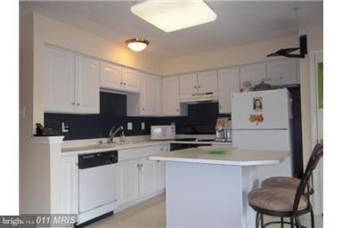 EATON SQUARE - Residential Lease