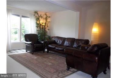 EATON SQUARE - Residential Lease