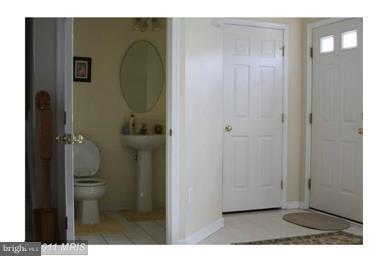 EATON SQUARE - Residential Lease