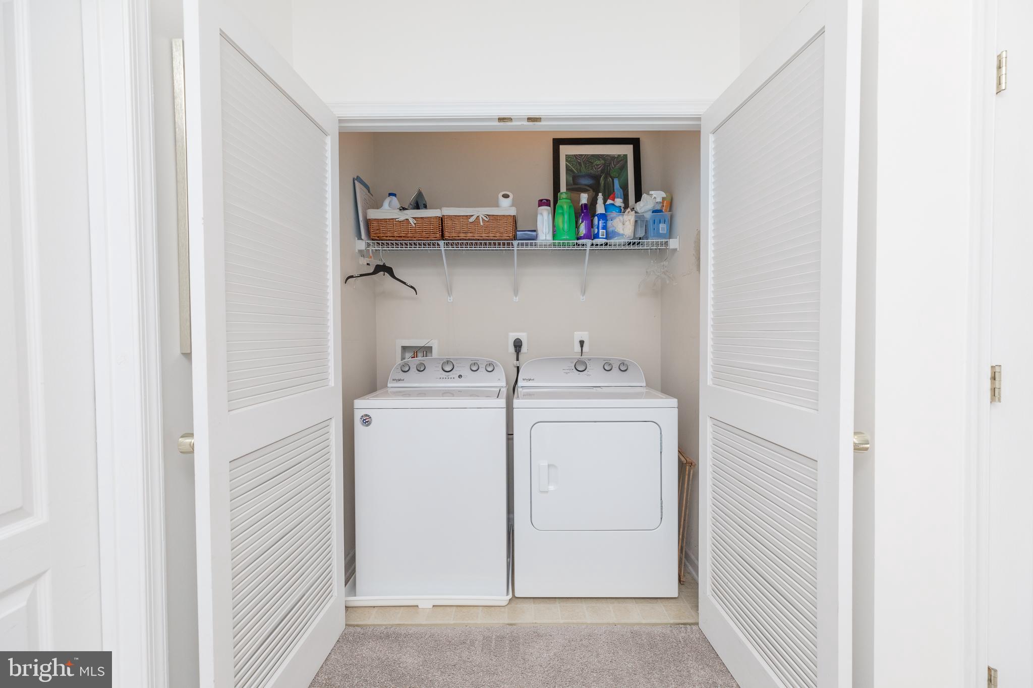 WAKELAND MANOR - Residential Lease