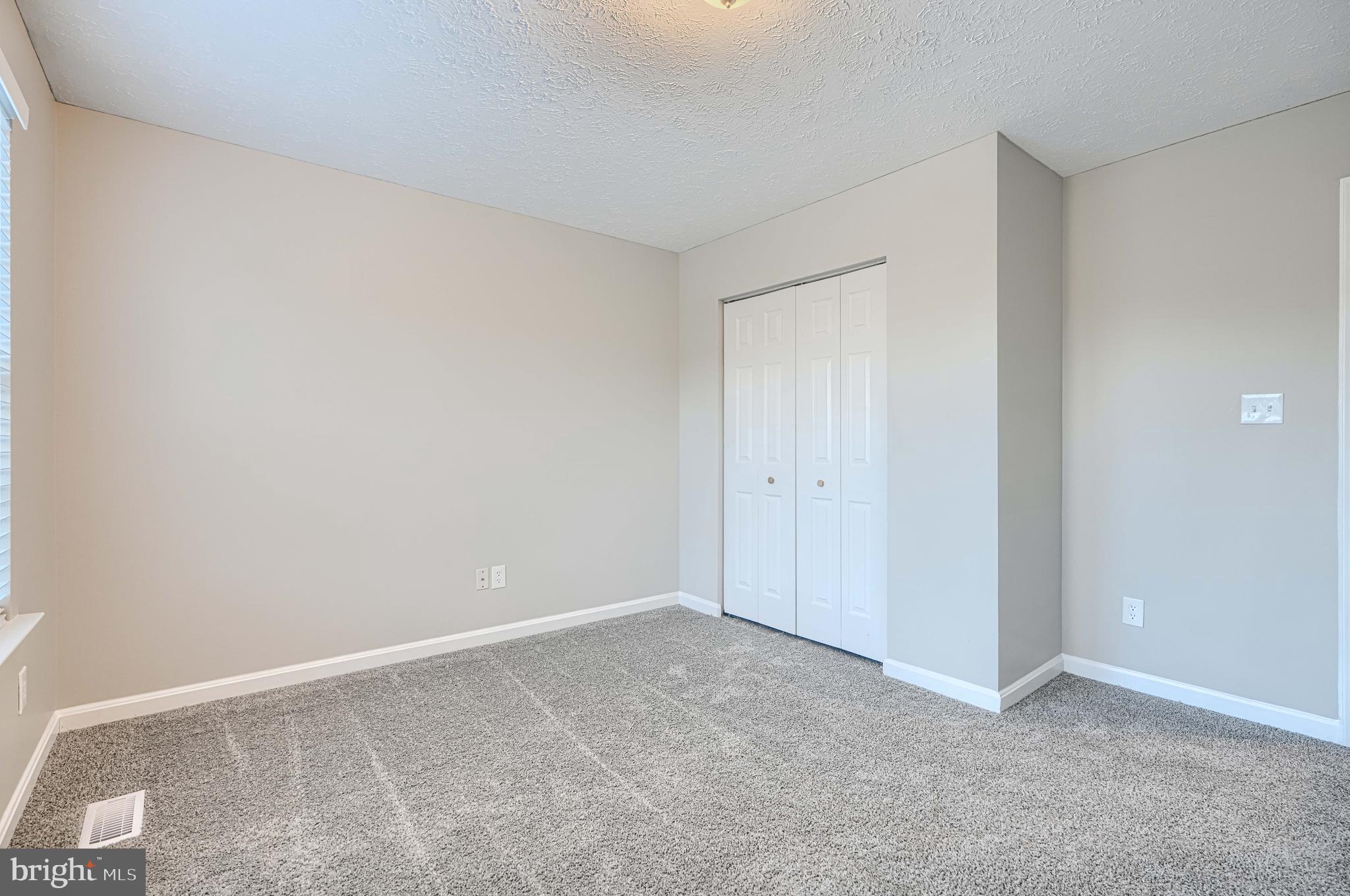 ABERDEEN HILLS - Residential