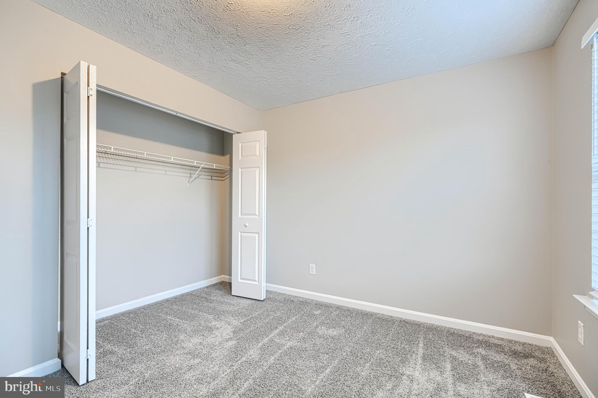 ABERDEEN HILLS - Residential