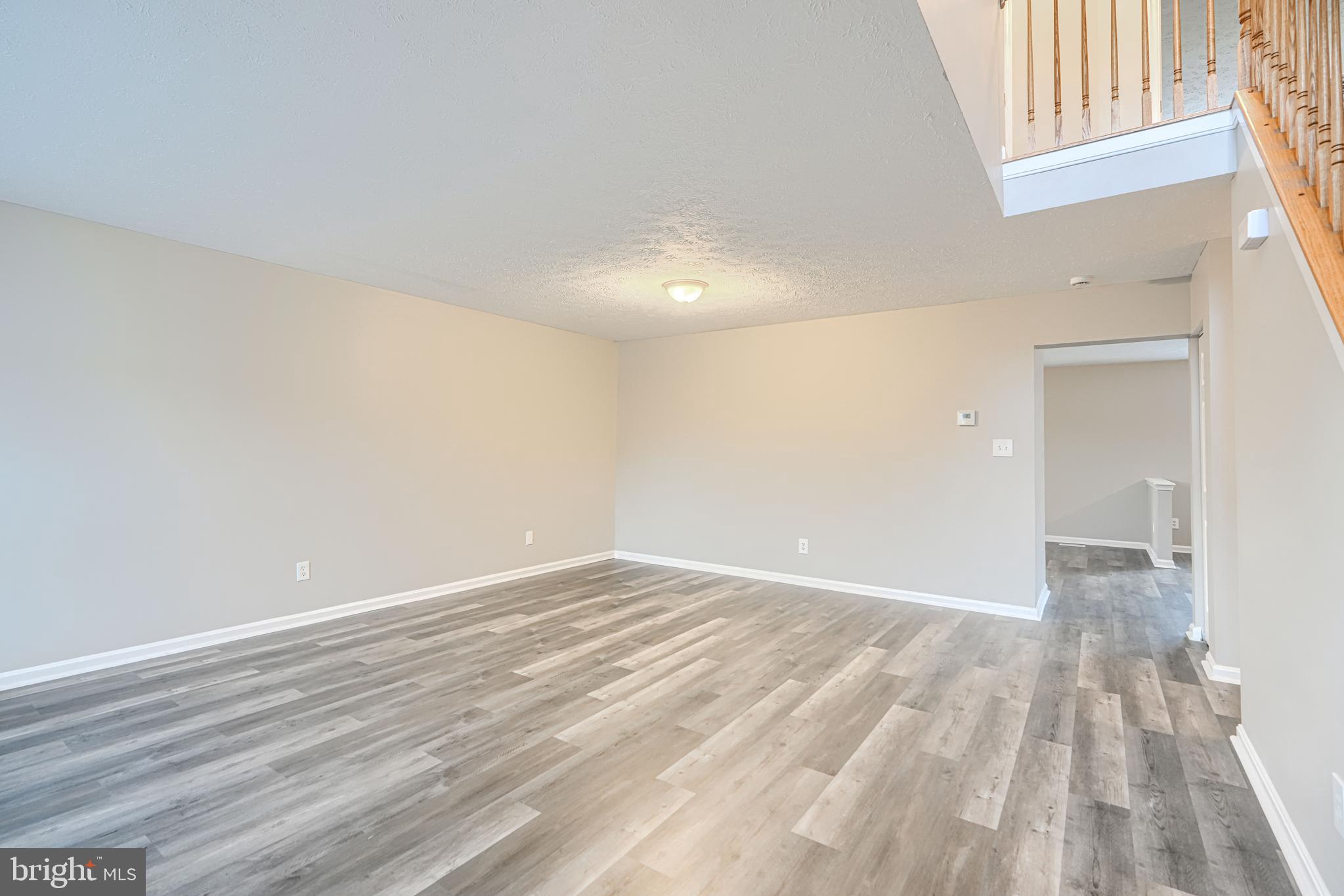 ABERDEEN HILLS - Residential