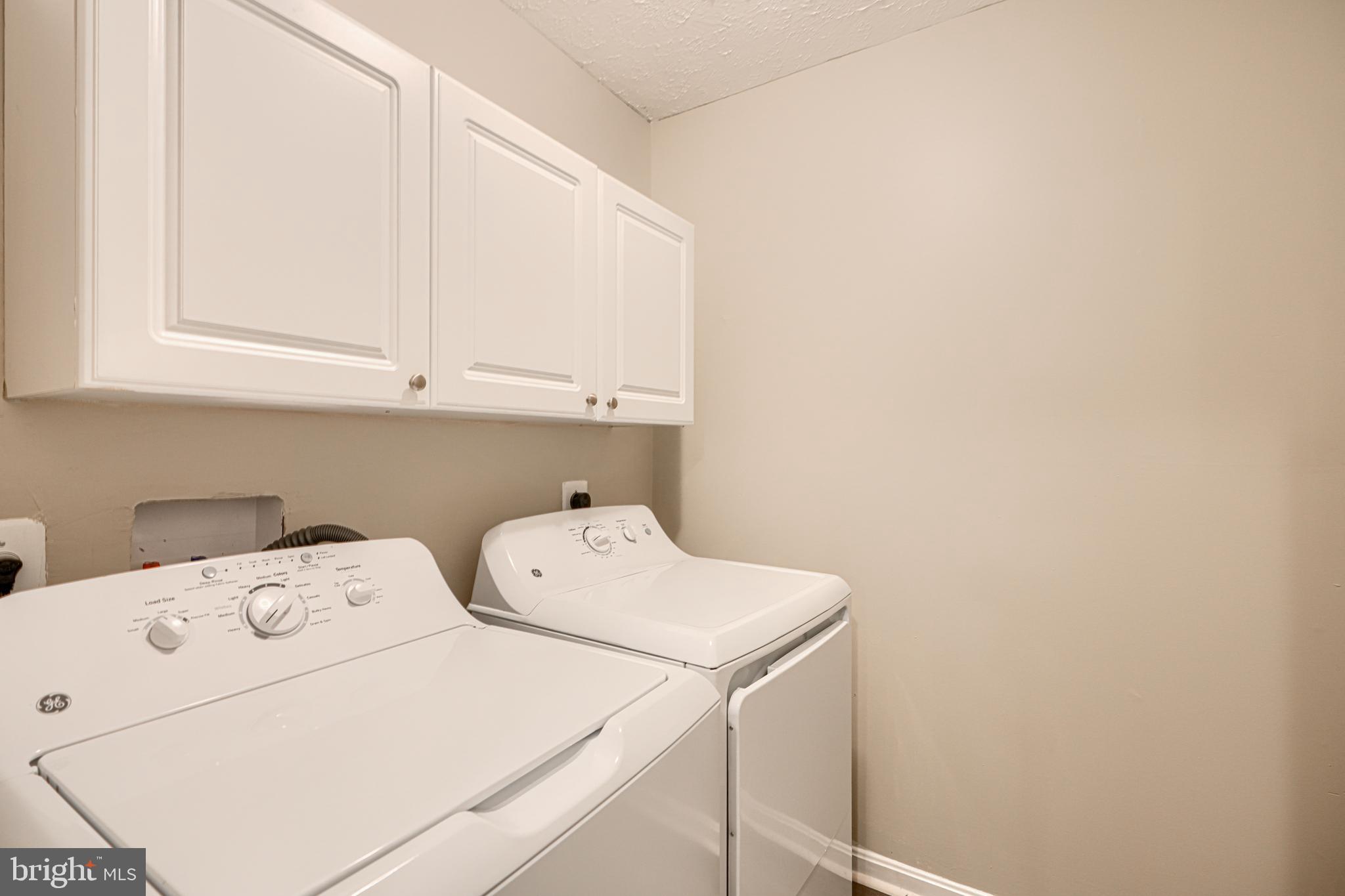 ABERDEEN HILLS - Residential