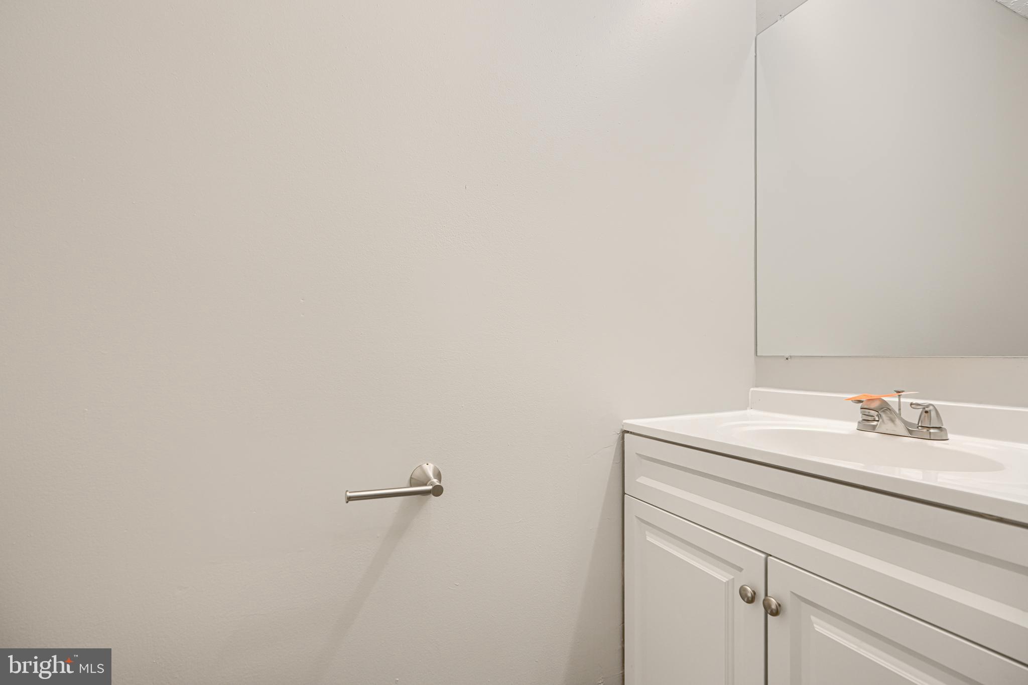 ABERDEEN HILLS - Residential